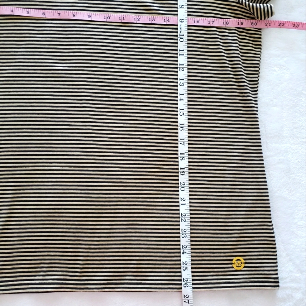 MICHAEL KORS Cold Shoulder Striped Short Sleeve Top—NWT—L - Picture 11 of 11